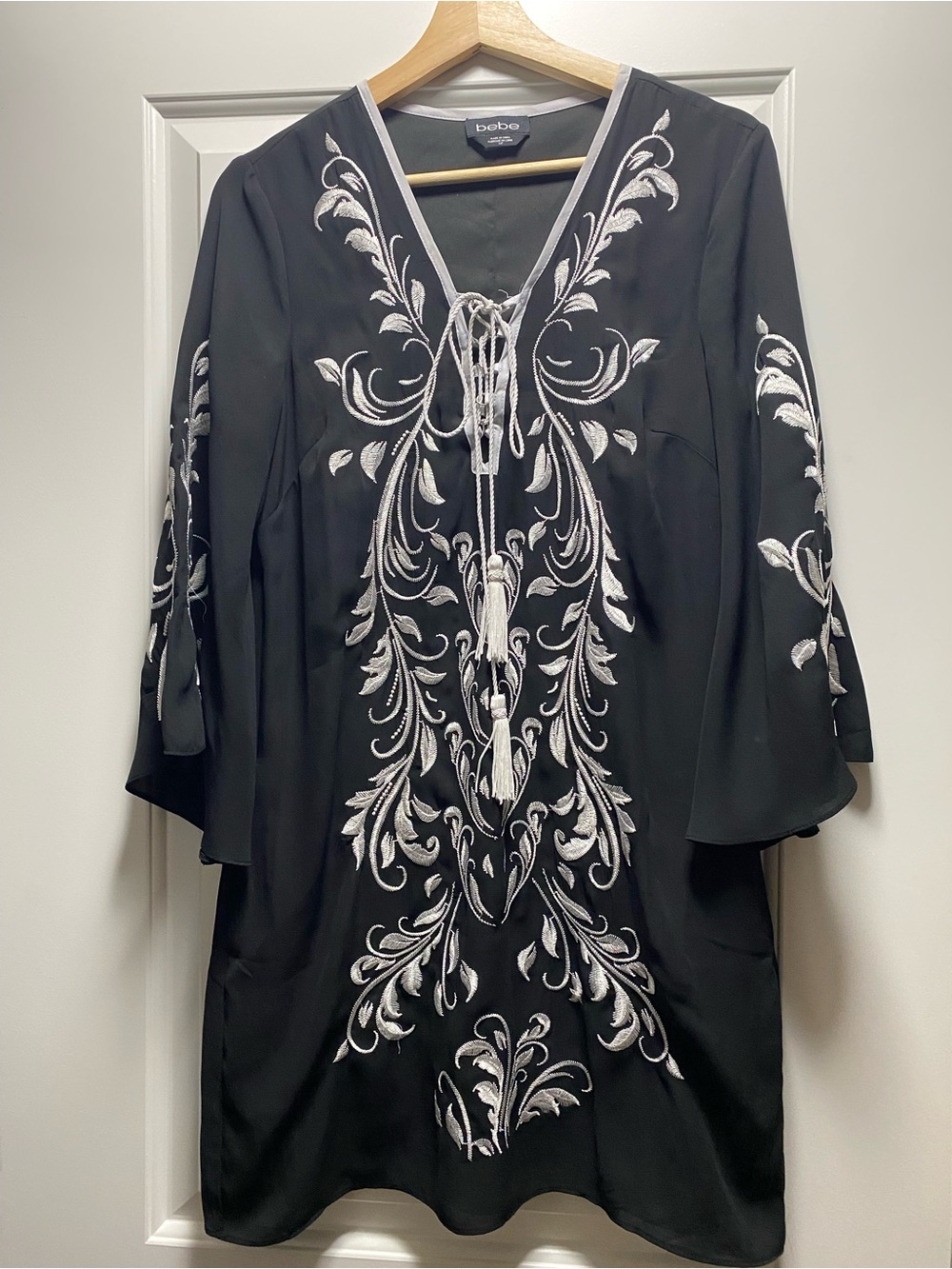BEBE Black and White Embroidered Bell Sleeve Pocket Dress S